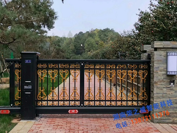 长沙伸缩门,长沙电动门,长沙电动伸缩门,长沙伸缩门,长沙电动伸缩门厂